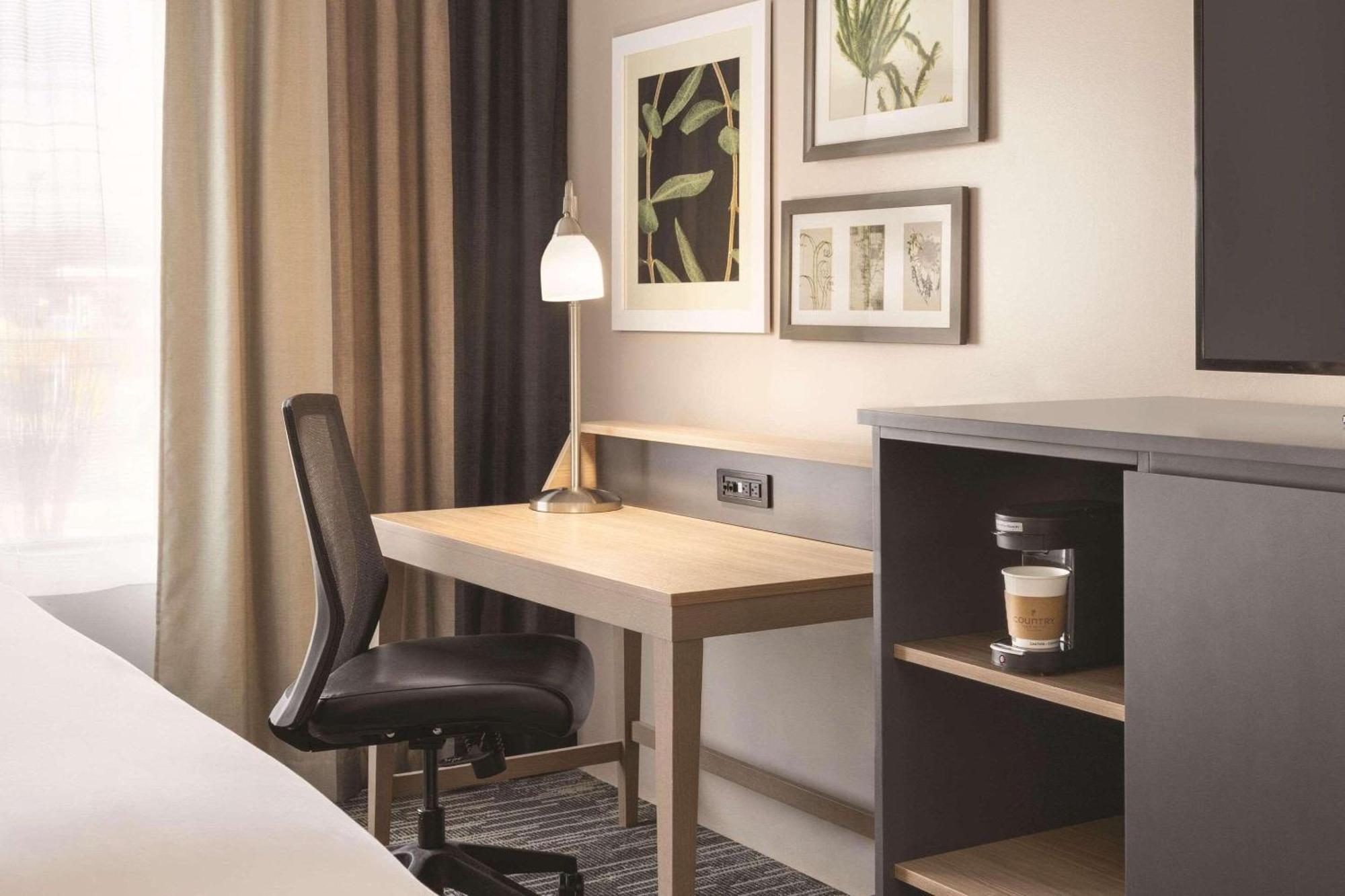 Country Inn & Suites By Radisson, Madison Southwest, Wi Fitchburg Extérieur photo