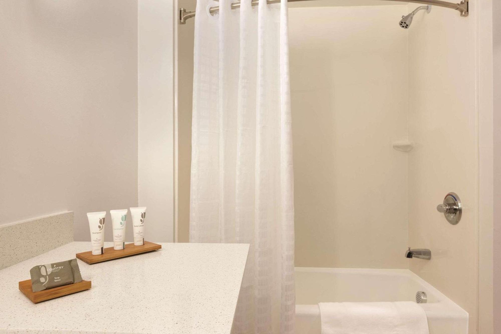 Country Inn & Suites By Radisson, Madison Southwest, Wi Fitchburg Extérieur photo
