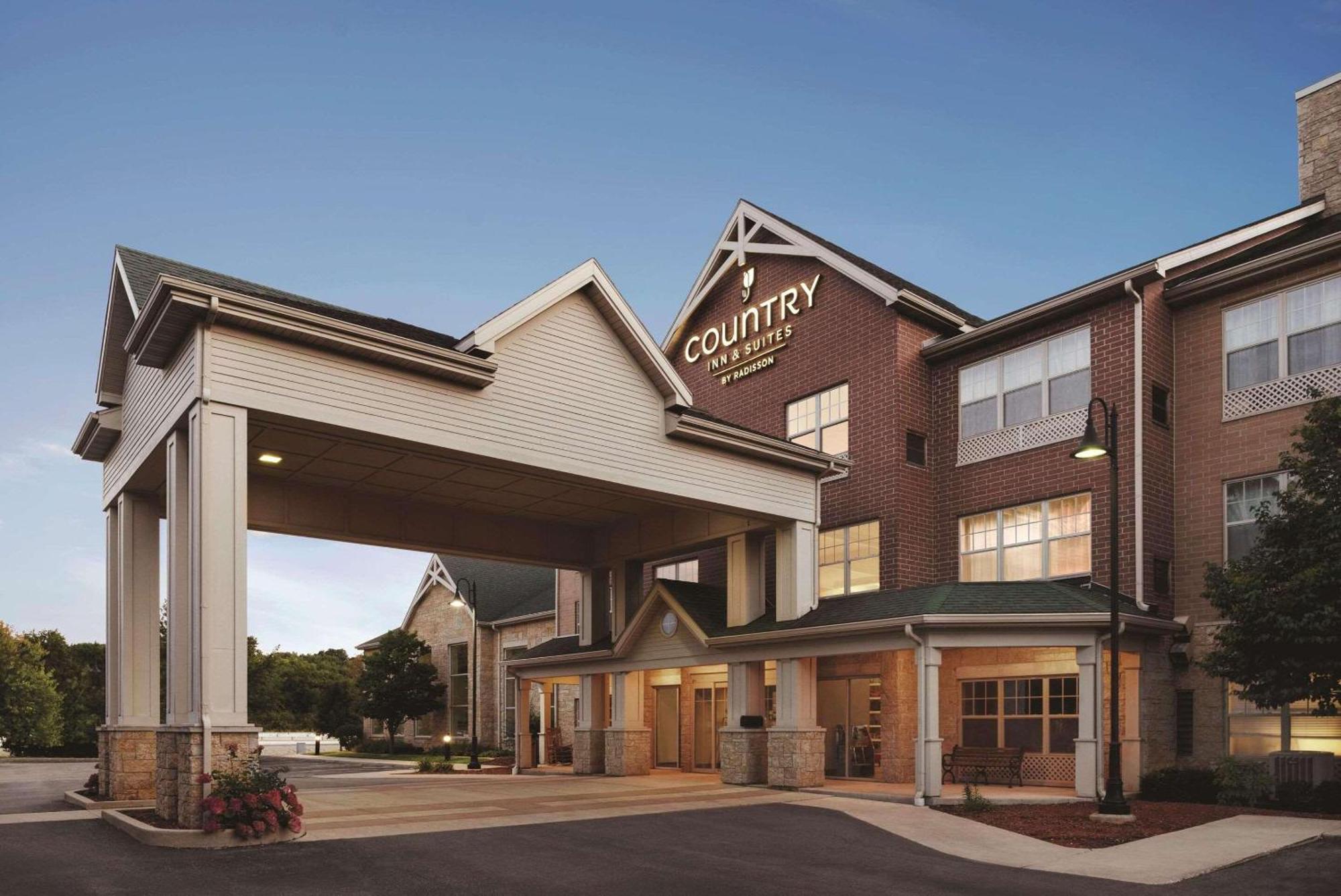 Country Inn & Suites By Radisson, Madison Southwest, Wi Fitchburg Extérieur photo